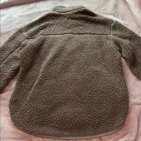 Abercrombie Sherpa - Picture 5 of 5